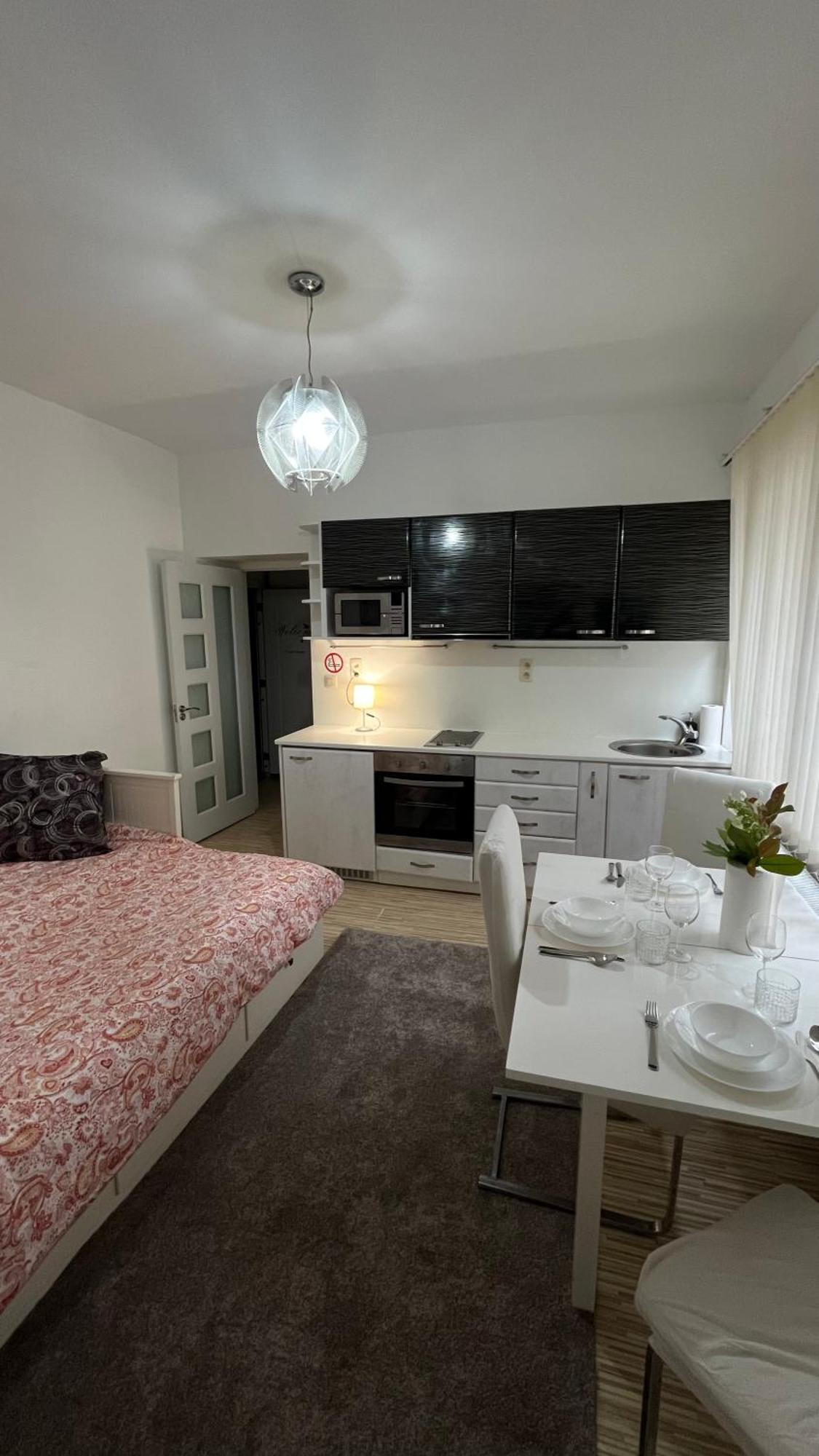 Two Bedroom Flat - Hyper Center Brüksel Dış mekan fotoğraf
