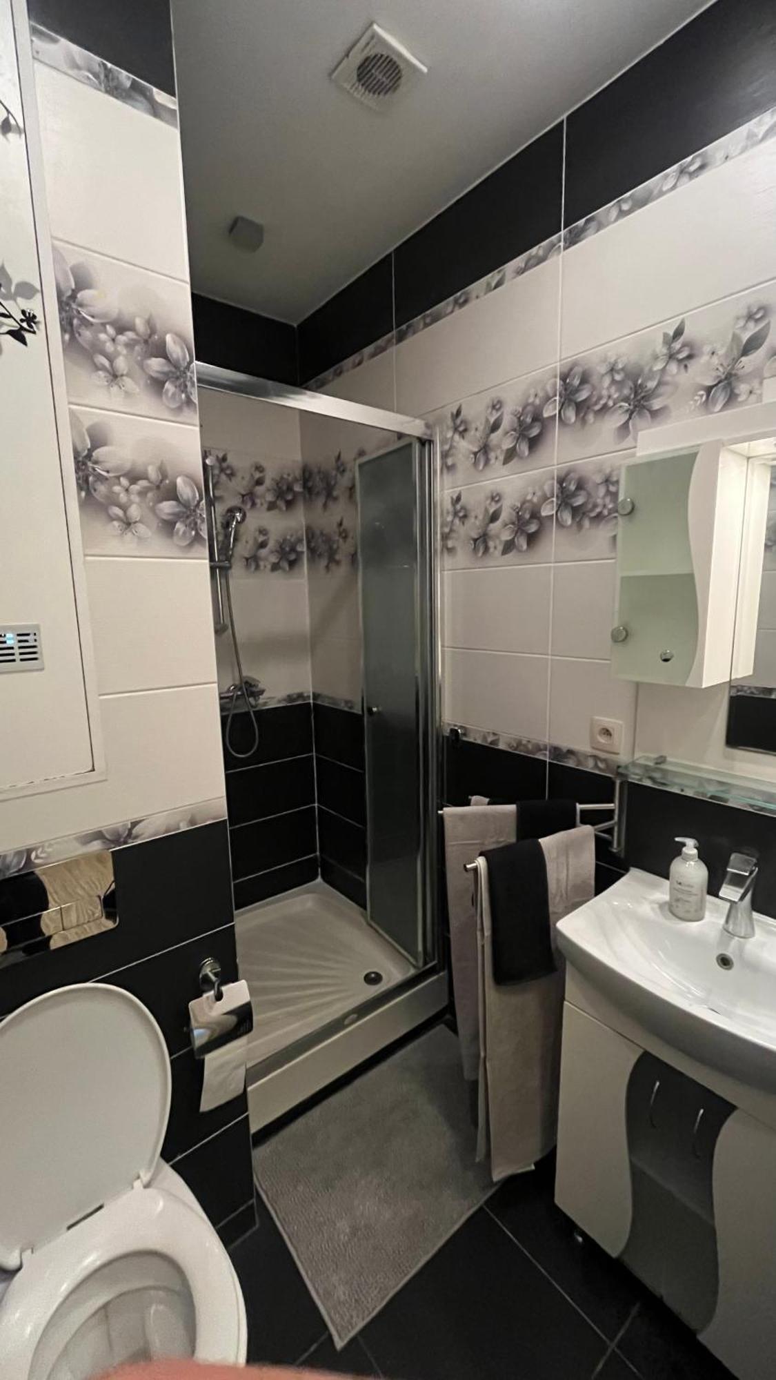 Two Bedroom Flat - Hyper Center Brüksel Dış mekan fotoğraf